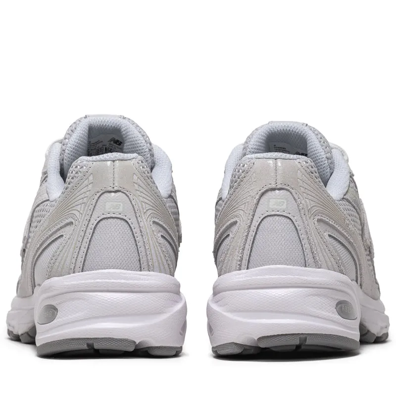 New Balance 740 - Grey/Reflection