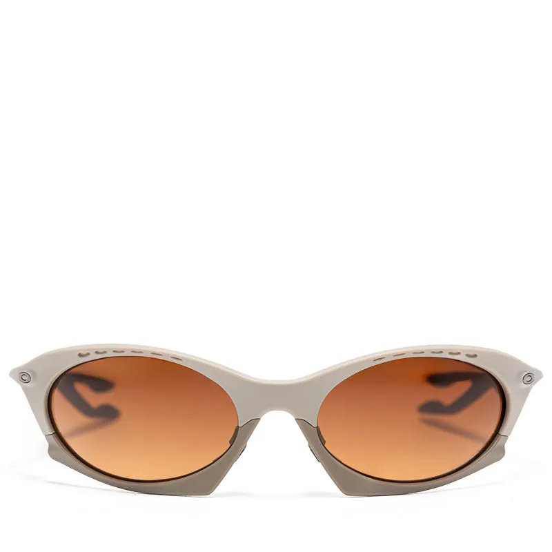 Oakley Plantaris - Matte Sand/Prizm Brown Gradient
