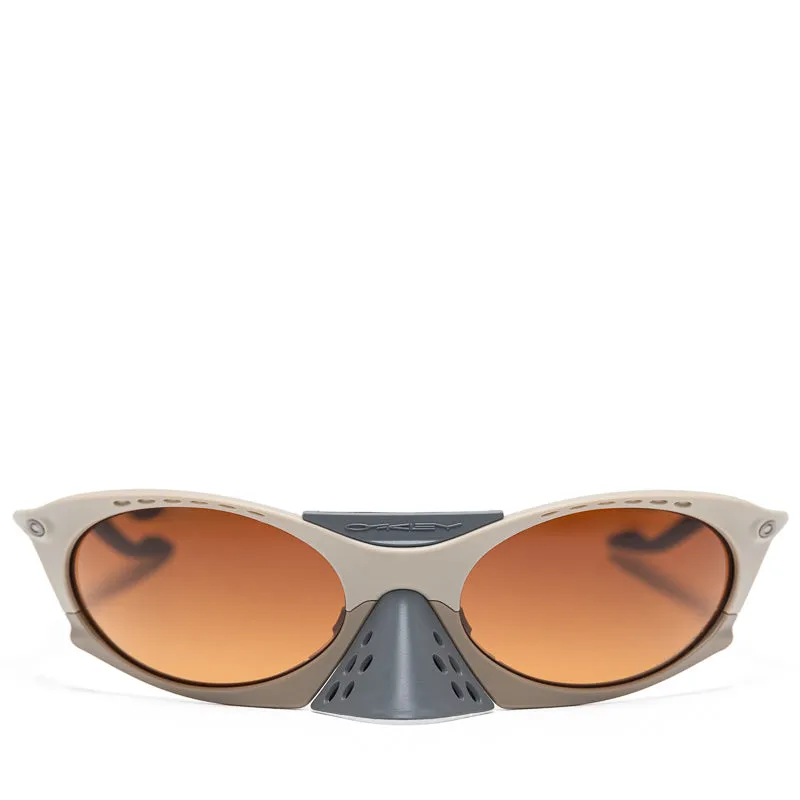 Oakley Plantaris - Matte Sand/Prizm Brown Gradient