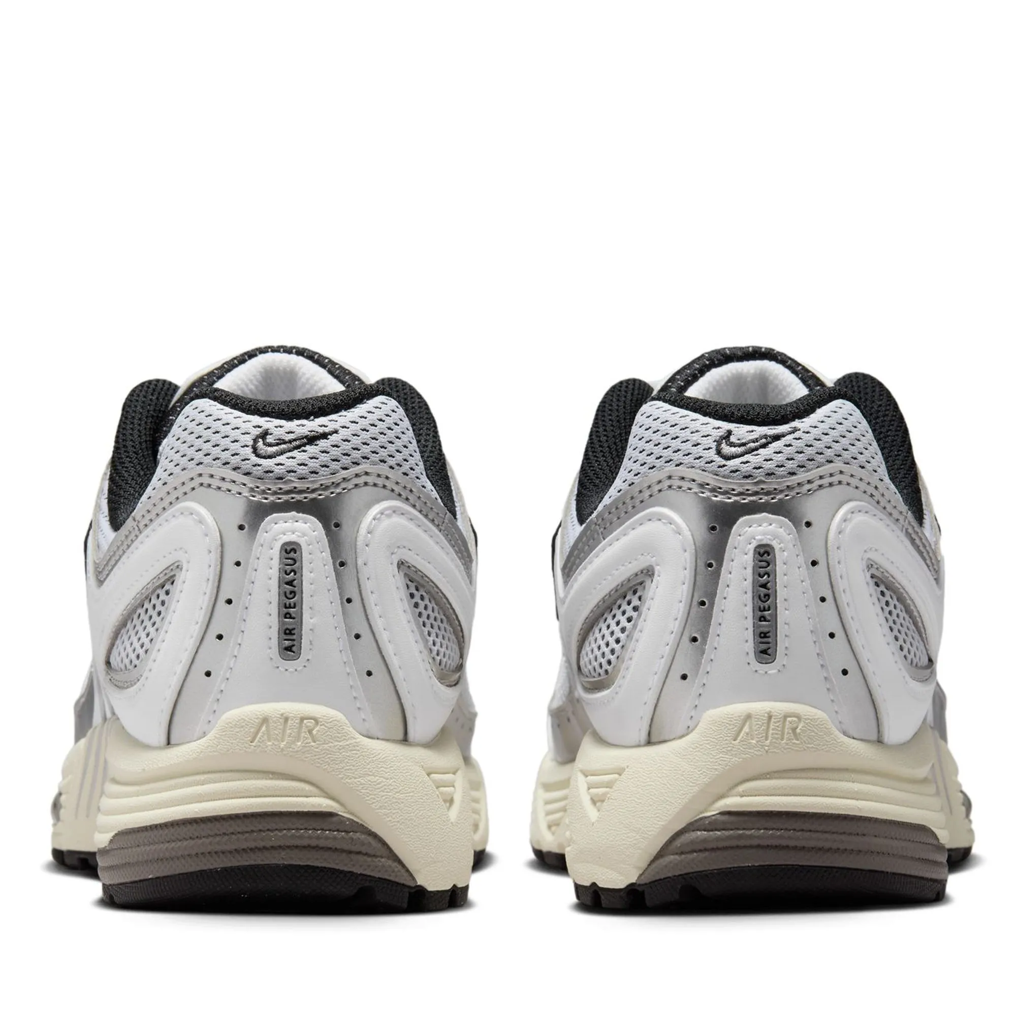 Women's Nike Air Pegasus 2005 - White/Metallic Silver