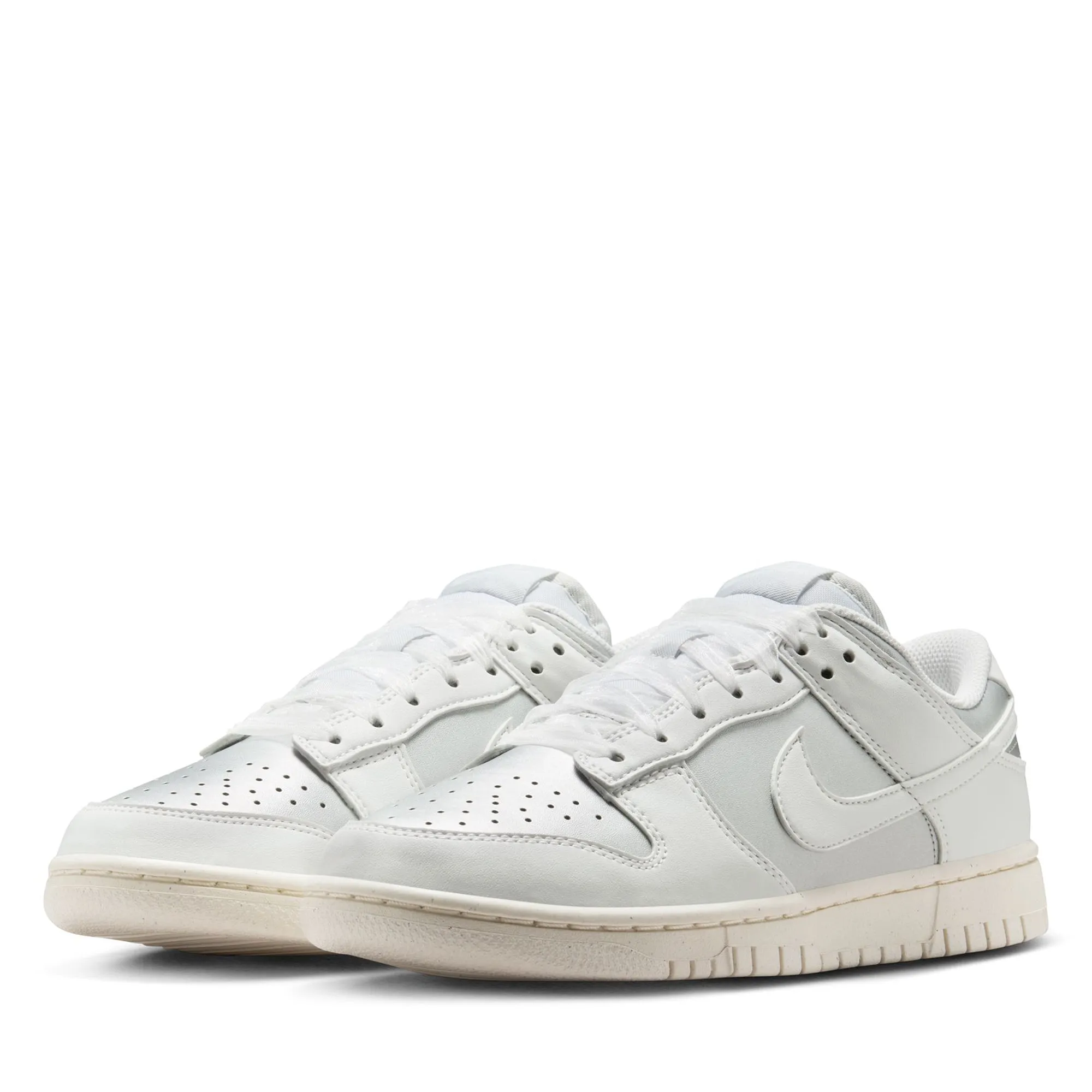 Women's Nike Dunk Low Next Nature - Metallic Platinum/Summit White